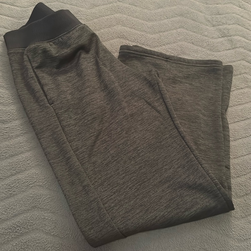 Under Armour pants